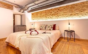 -Malagasunapts-Industrial Loft Citycentre